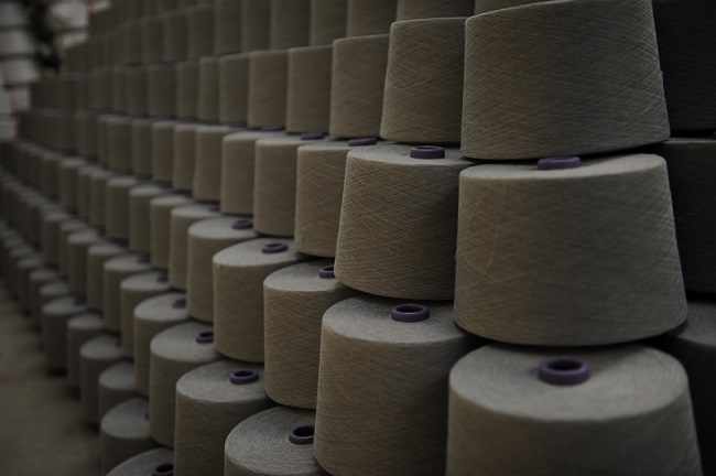 Melange yarn